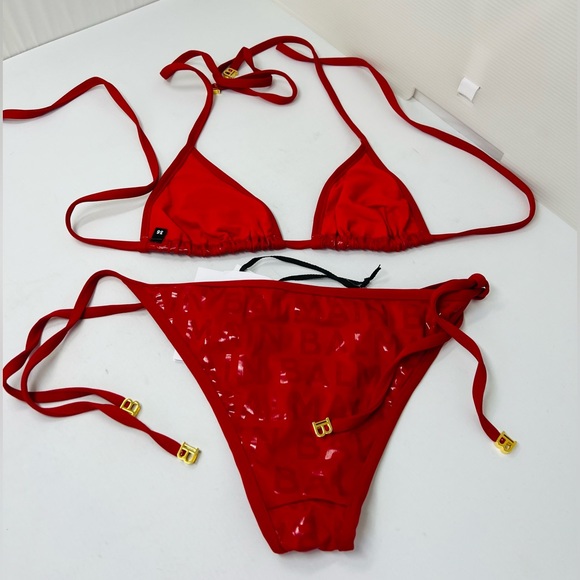 BALMAIN**Red Logo Monochromatic Bikini Set**US 4 $580 - Picture 9 of 13